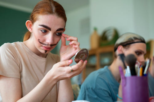 Skin-Nurturing Makeup Offers Alternative to Conventional Products