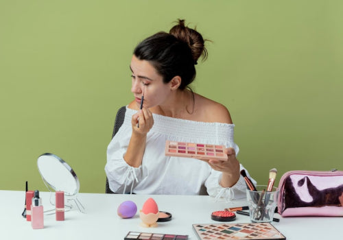 How to Build a Simple Organic Makeup Routine