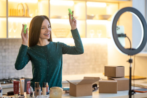 The Growing Demand for Organic Makeup: Why Consumers Are Making the Switch