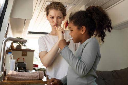 How to Shop for Clean Makeup That Works for Sensitive Skin