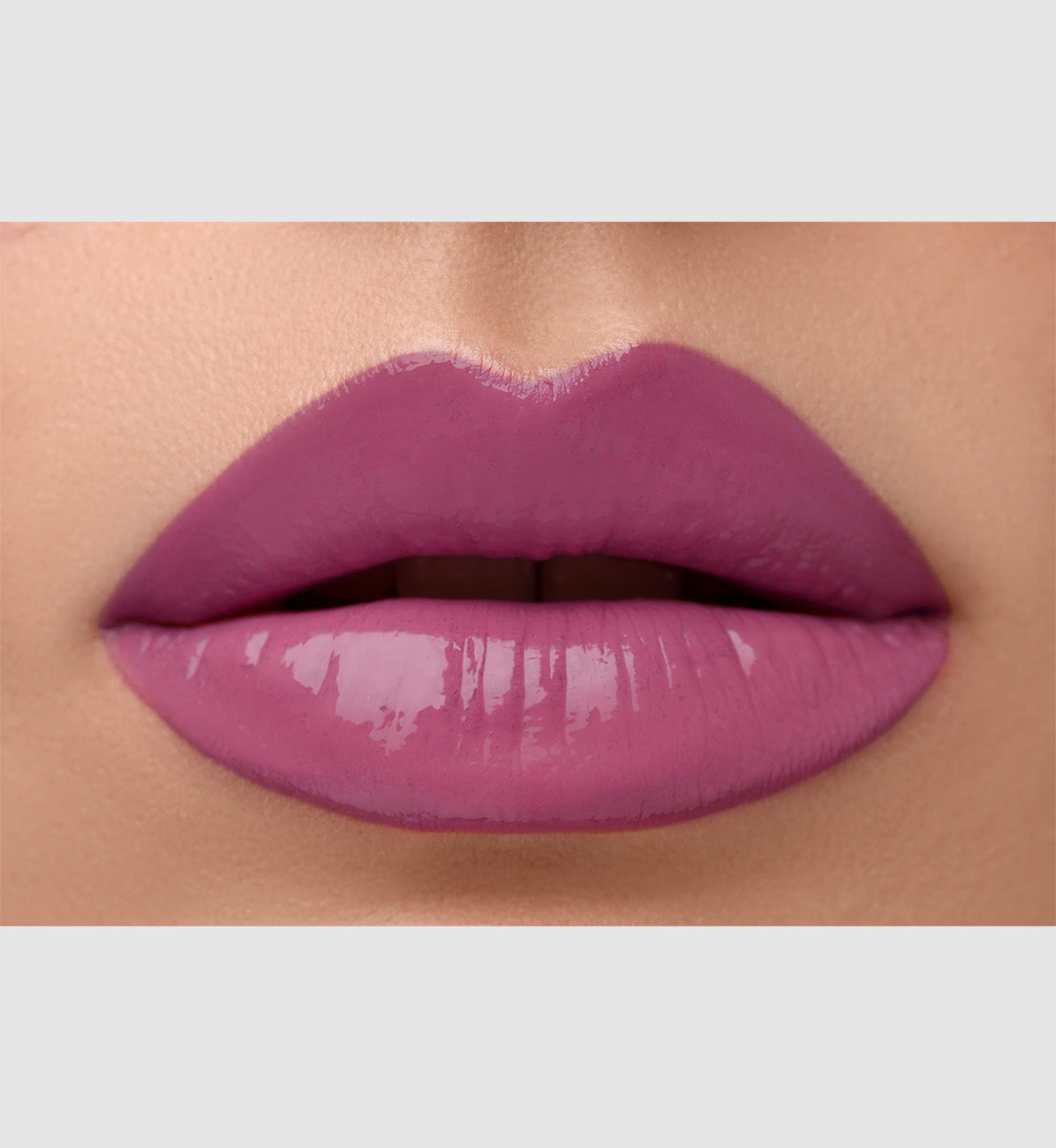 Moisture Burst Lip Glaze