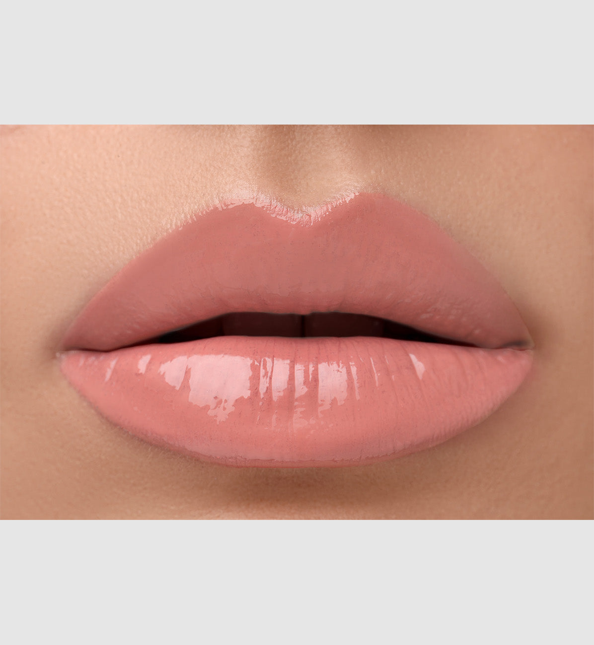Moisture Burst Lip Glaze